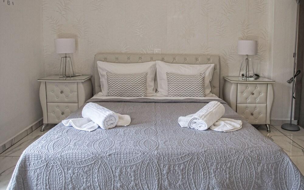 Diogenis Luxury Apartment Sea View Rethymno  Екстер'єр фото